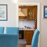 Maria Apartment *